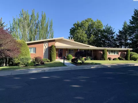 1425 NW Orion Dr, Pullman, WA 99163 photo 1