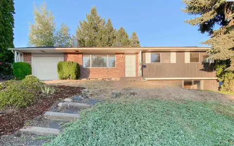 1410 NW Clifford St, Pullman, WA 99163 photo 1