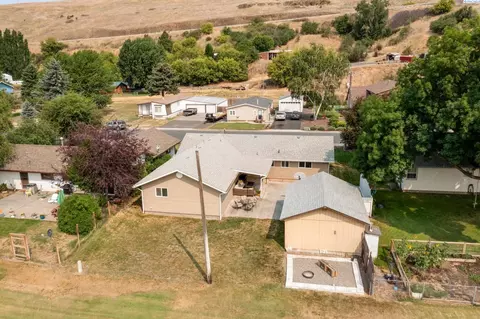 2004 N Cedar St, Colfax, WA 99111 photo 28