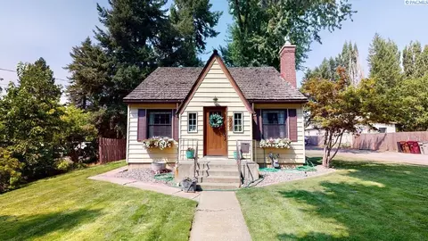 320 SE Dexter St, Pullman, WA 99163 photo 1