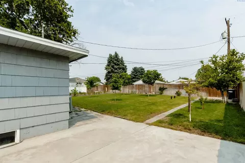 2107 N 19th Ave, Pasco, WA 99301 photo 29