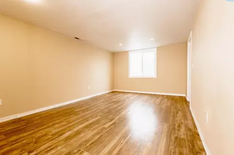 2107 N 19th Ave, Pasco, WA 99301 photo 21