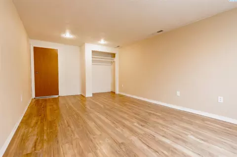 2107 N 19th Ave, Pasco, WA 99301 photo 23