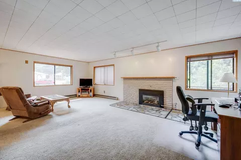 1755 NE Lower Dr, Pullman, WA 99163 photo 4