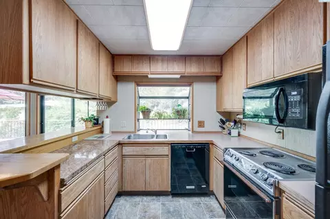 1755 NE Lower Dr, Pullman, WA 99163 photo 9