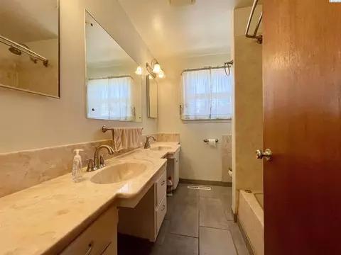 1532 N 16th Ave, Pasco, WA 99301 photo 11