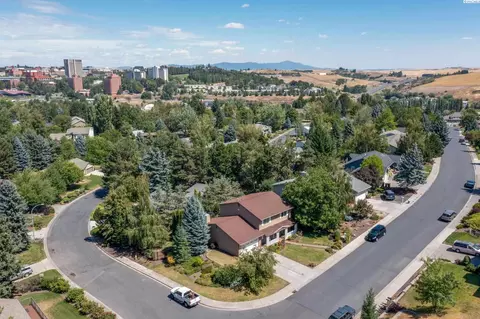 800 SEdge Knoll Dr, Pullman, WA 99163 photo 2