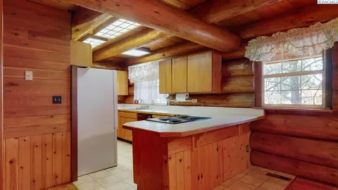500 Edison St, Connell, WA 99326 photo 9