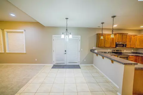5017 Laredo Dr, Pasco, WA 99301 photo 6