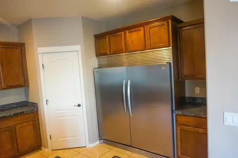 5017 Laredo Dr, Pasco, WA 99301 photo 11