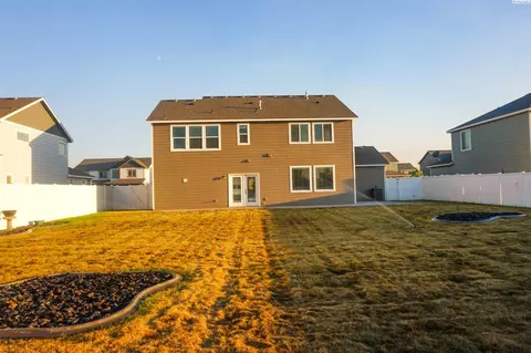 5017 Laredo Dr, Pasco, WA 99301 photo 22