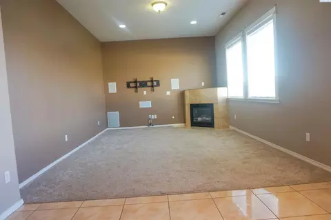 5017 Laredo Dr, Pasco, WA 99301 photo 4