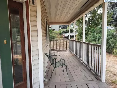 349 NW Harrison St, Pullman, WA 99163 photo 3