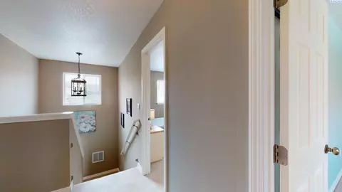 1350 SW Lost Trail Dr, Pullman, WA 99163 photo 9