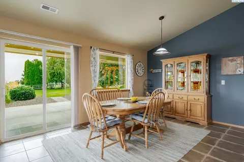 101 Pisces Dr, Pasco, WA 99301 photo 8