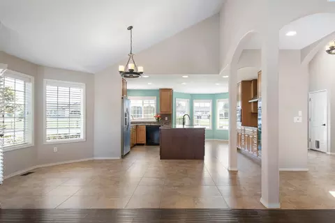 5421 W Livingston Rd, Pasco, WA 99301 photo 5