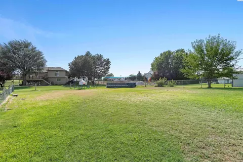 5421 W Livingston Rd, Pasco, WA 99301 photo 25