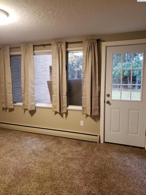 423-425 NW Sunset Dr, Pullman, WA 99163 photo 16