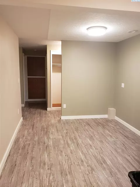 423-425 NW Sunset Dr, Pullman, WA 99163 photo 10