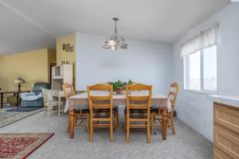 291 Moore Rd, Pasco, WA 99301 photo 4