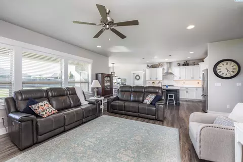 6904 Bitterroot Ave, Pasco, WA 99301 photo 15
