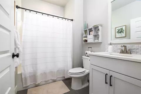 6904 Bitterroot Ave, Pasco, WA 99301 photo 6
