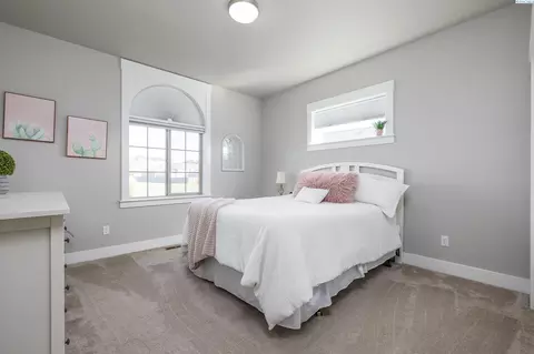 6904 Bitterroot Ave, Pasco, WA 99301 photo 5