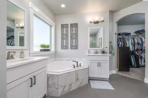 6904 Bitterroot Ave, Pasco, WA 99301 photo 11