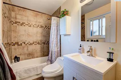 6112 W Richardson Rd, Pasco, WA 99301 photo 14