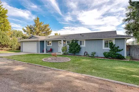 6112 W Richardson Rd, Pasco, WA 99301 photo 1