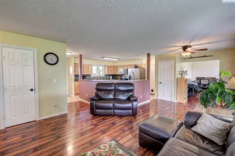 6112 W Richardson Rd, Pasco, WA 99301 photo 12