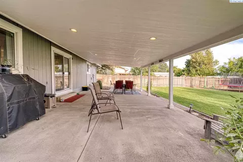6112 W Richardson Rd, Pasco, WA 99301 photo 19