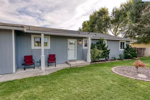 6112 W Richardson Rd, Pasco, WA 99301 photo 2