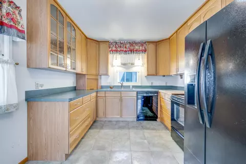 1607 N Cedar St, Colfax, WA 99111 photo 5