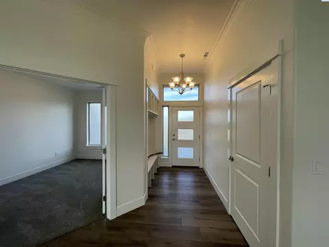 8008 Massey Dr, Pasco, WA 99301 photo 4