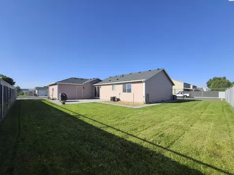 9419 Percheron Dr, Pasco, WA 99301 photo 25