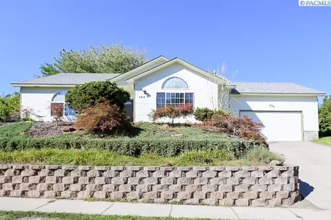 4411 Hilltop Dr, Pasco, WA 99301 photo 1