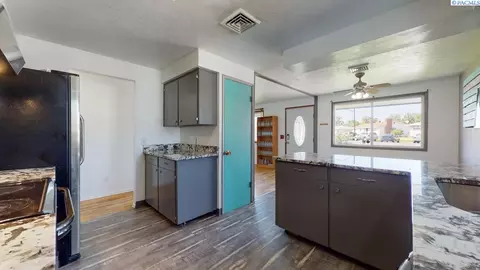 1512 W Ella St, Pasco, WA 99301 photo 9