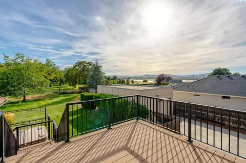 8814 Whipple Rd, Pasco, WA 99301 photo 18