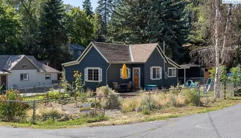 205 SW Elm St, Pullman, WA 99163 photo 1