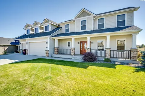 830 SW Windy Point Ct, Pullman, WA 99163 photo 1