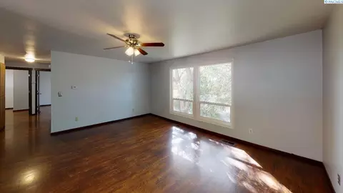 1435 NW Douglas Dr, Pullman, WA 99163 photo 8