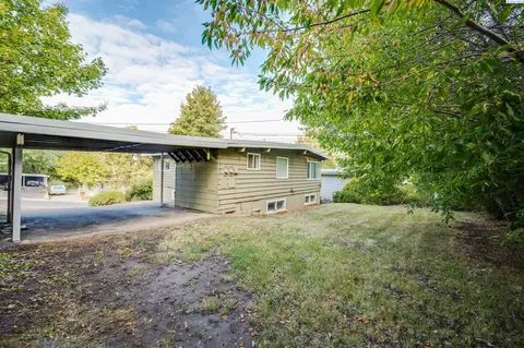 1310 NE Hillside Dr, Pullman, WA 99163 photo 3