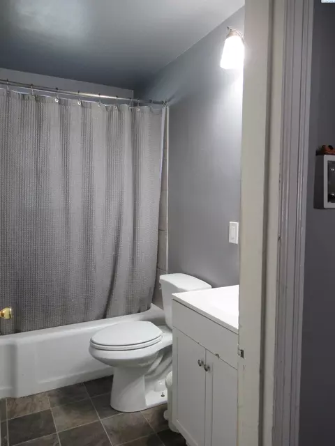 716 W Clark St, Pasco, WA 99301 photo 9