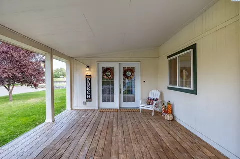 8620 Maple Dr, Pasco, WA 99301 photo 12