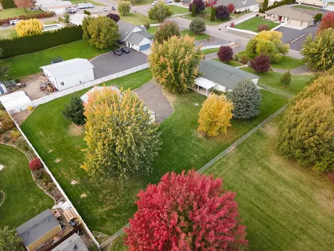 8620 Maple Dr, Pasco, WA 99301 photo 3
