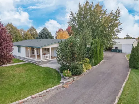 8620 Maple Dr, Pasco, WA 99301 photo 4