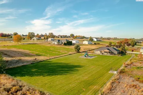241 Sunset Loop, Pasco, WA 99301 photo 30