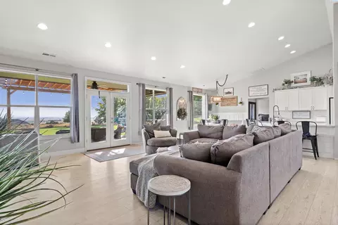 241 Sunset Loop, Pasco, WA 99301 photo 6
