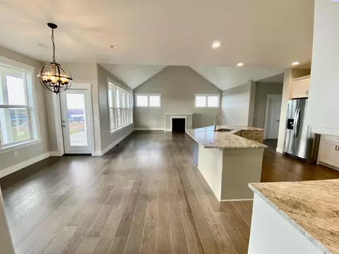 2075 NW Canyon View Dr, Pullman, WA 99163 photo 2